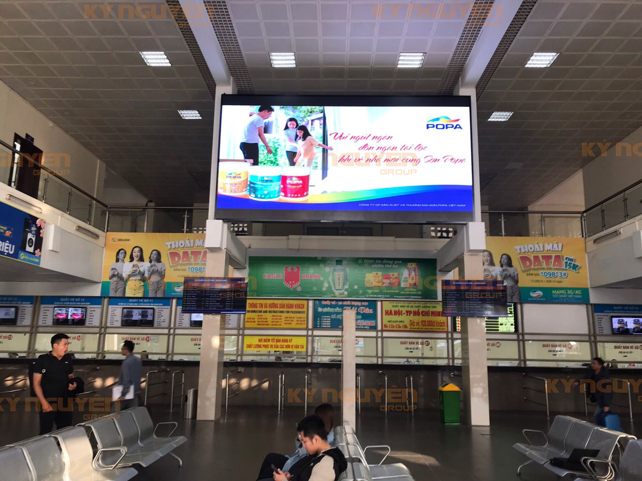 Quảng cáo màn hình LED tại bến xe Gia Lâm - Hà Nội