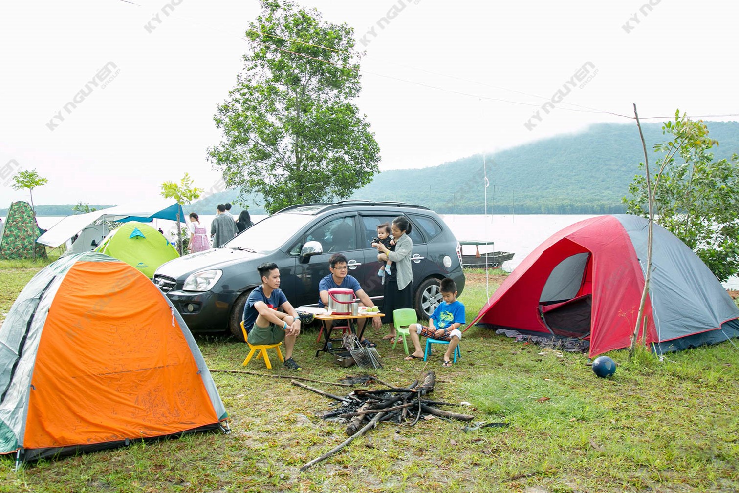 CampFest - Lễ hội cắm trại Việt Nam đã diễn ra tại Bằng Lăng Glamping (Hồ Dầu Tiếng, Dĩ An, Bình Dương)