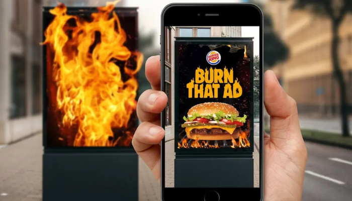 Chiến dịch quảng cáo ngoài trời ứng dụng công nghệ AR "Burn That Ad" của Burger King