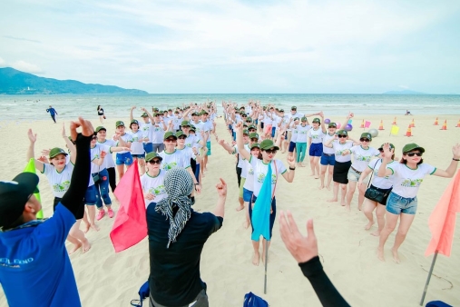 Một hoạt động team building trong công ty