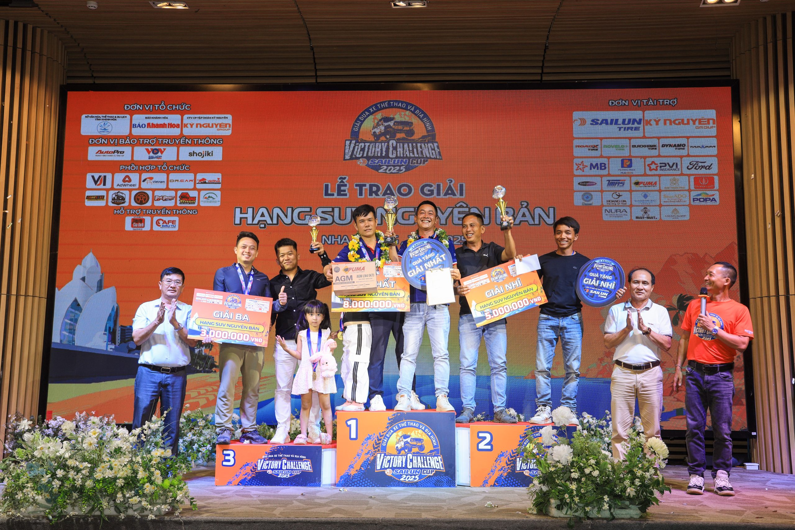 Bế mạc giải đua xe ô tô địa hình Victory Challenge Sailun Cup 2025