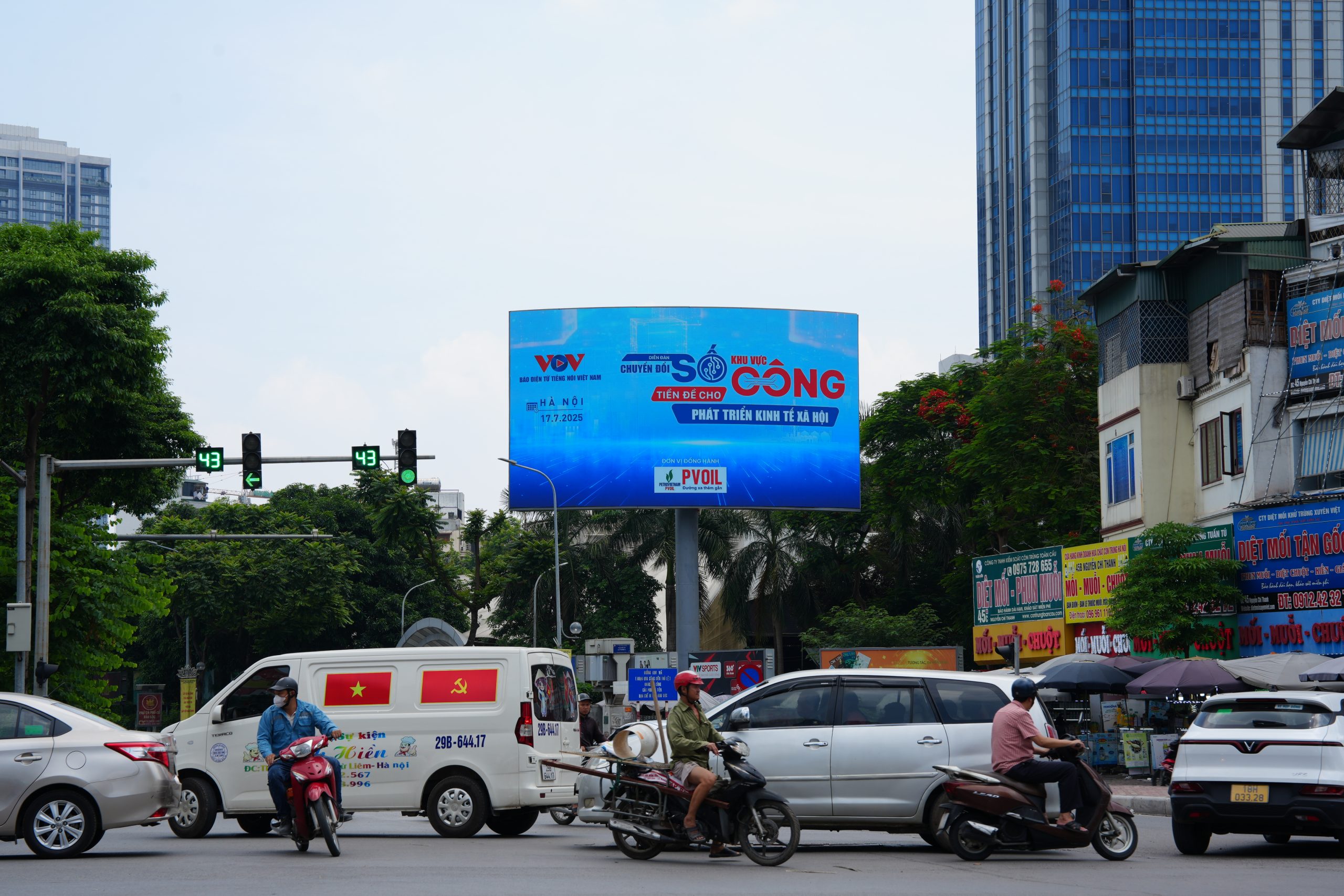 Màn hình LED VTV mới tại 43 Nguyễn Chí Thanh