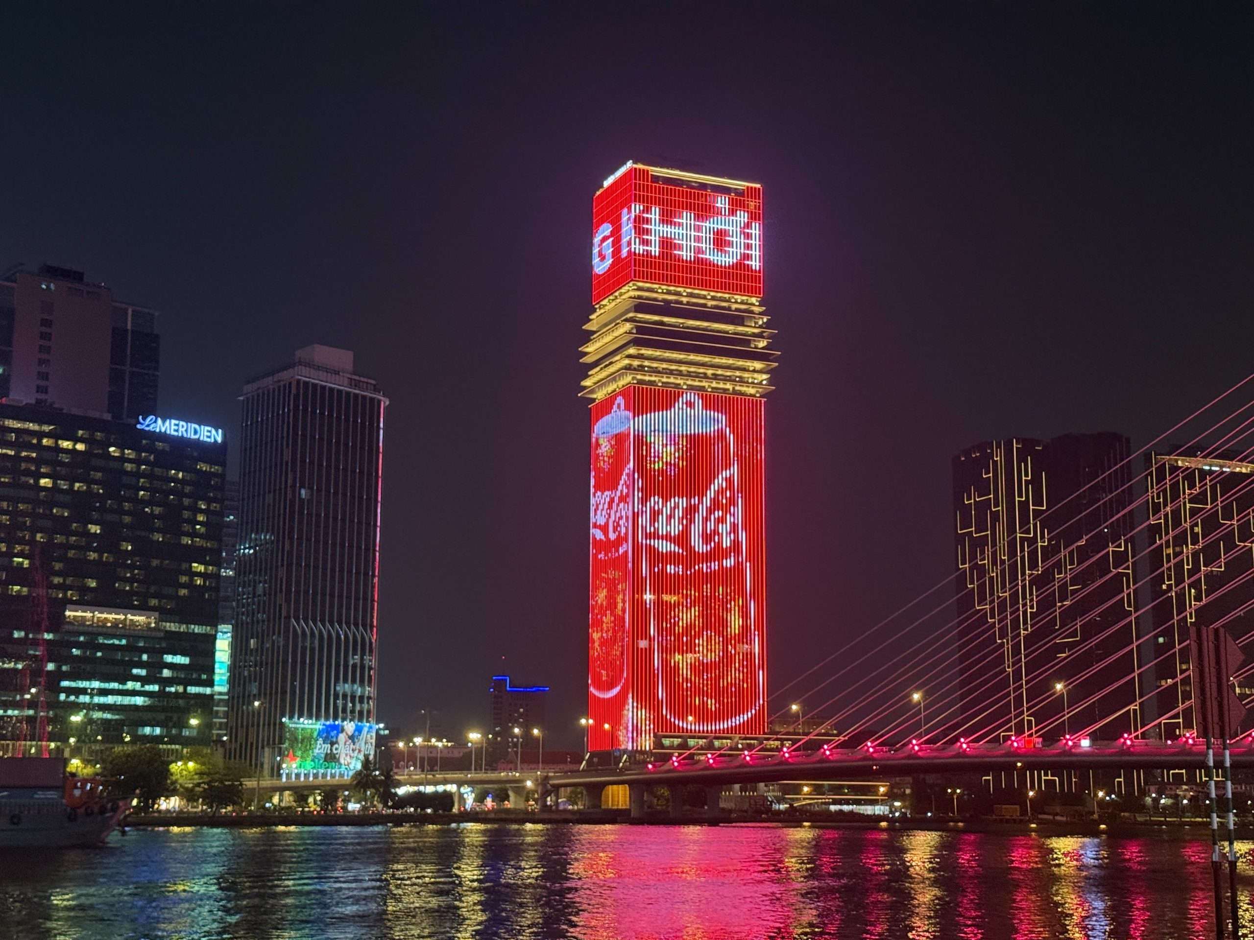 Quảng cáo LED tòa tháp Saigon Marina IFC