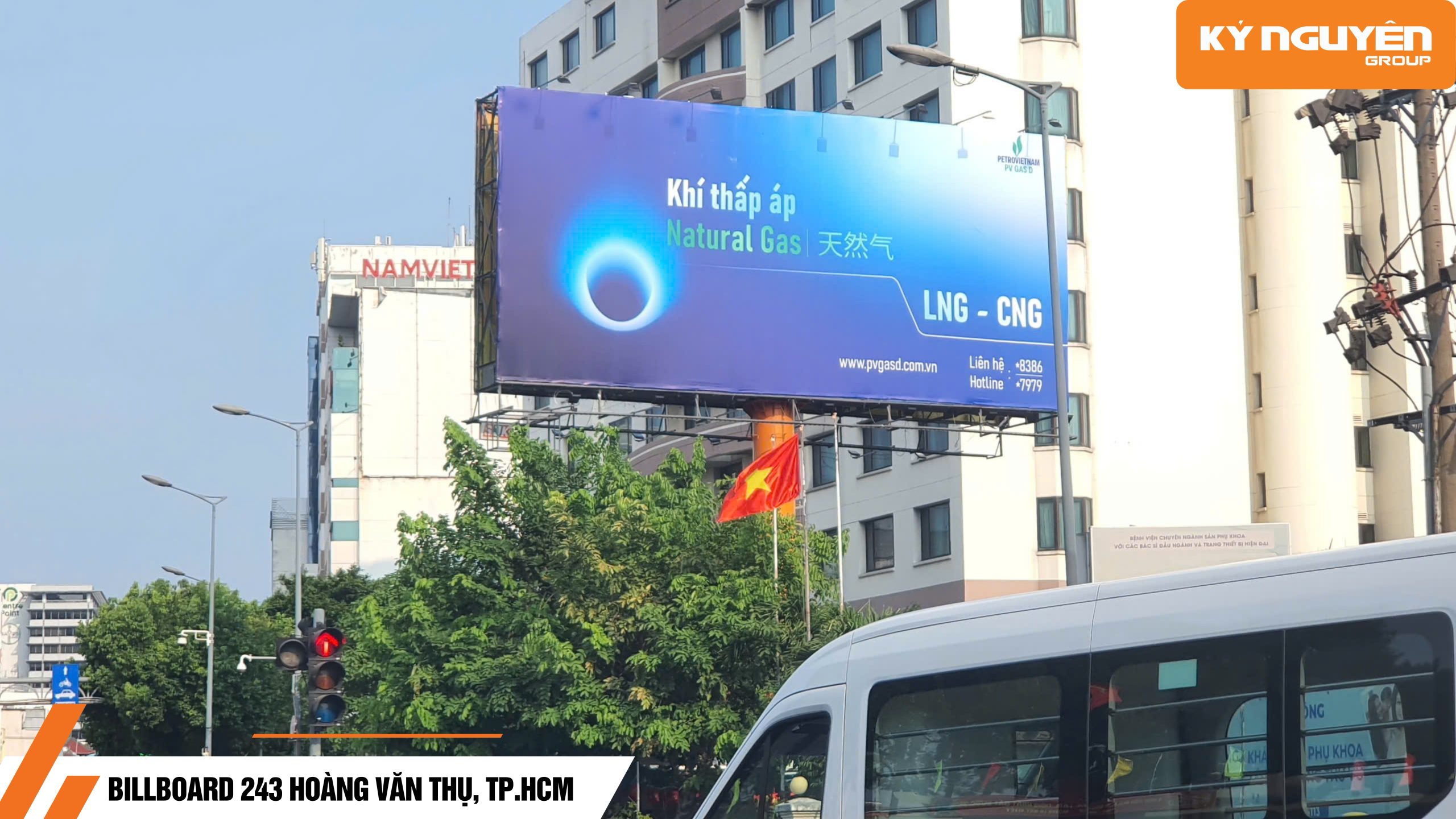 Billboard 243 Hoàng Văn Thụ