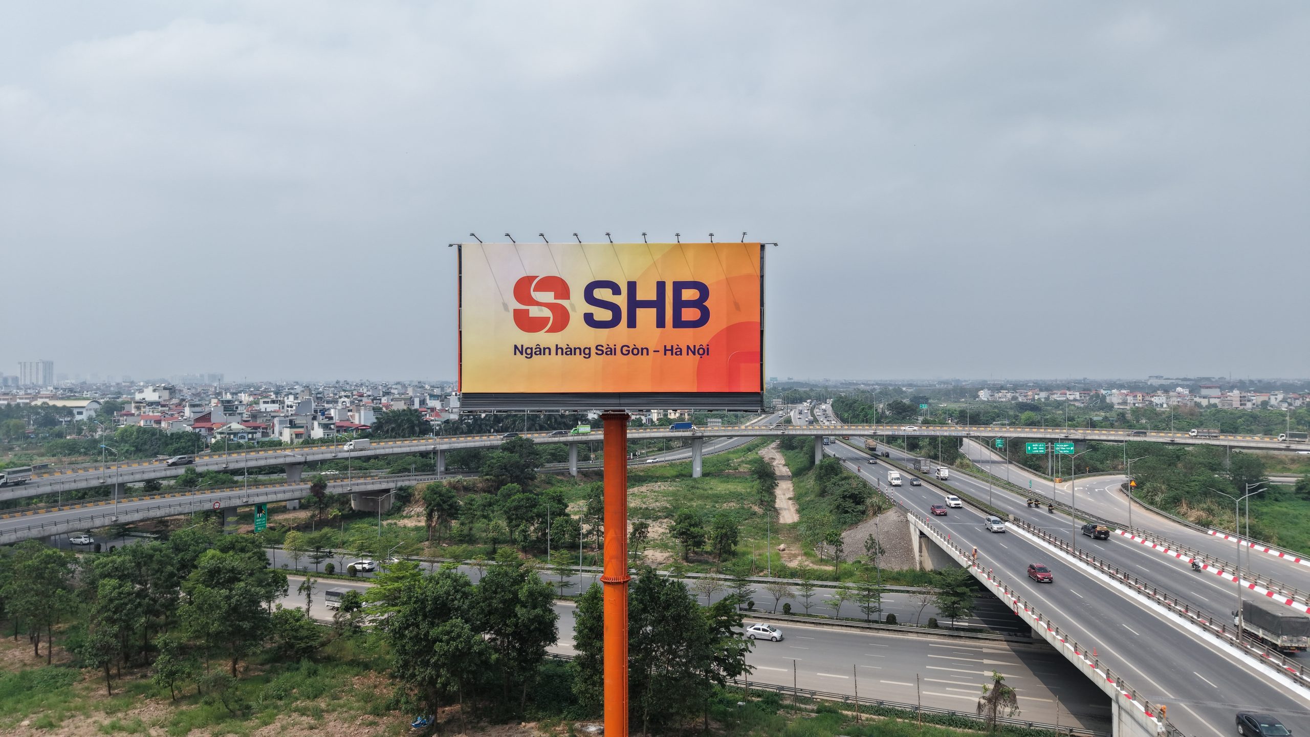 CỤM 05 BILLBOARD QL5 – GIẢI PHÁP PHỦ SÓNG THƯƠNG HIỆU TẠI CỬA NGÕ ĐÔNG BẮC HÀ NỘI