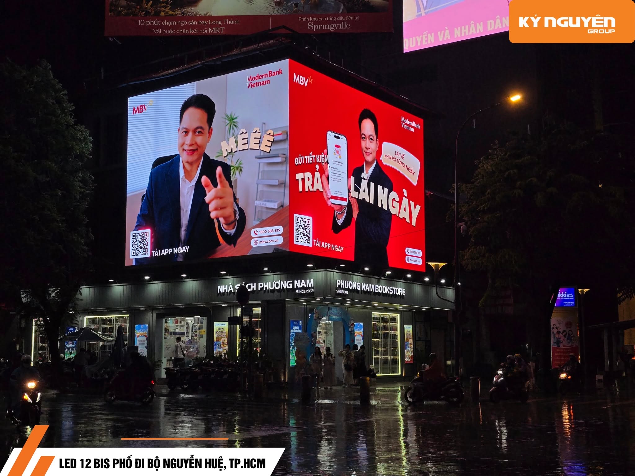 MBV TỎA SÁNG TRÊN MÀN HÌNH LED PHỐ ĐI BỘ NGUYỄN HUỆ