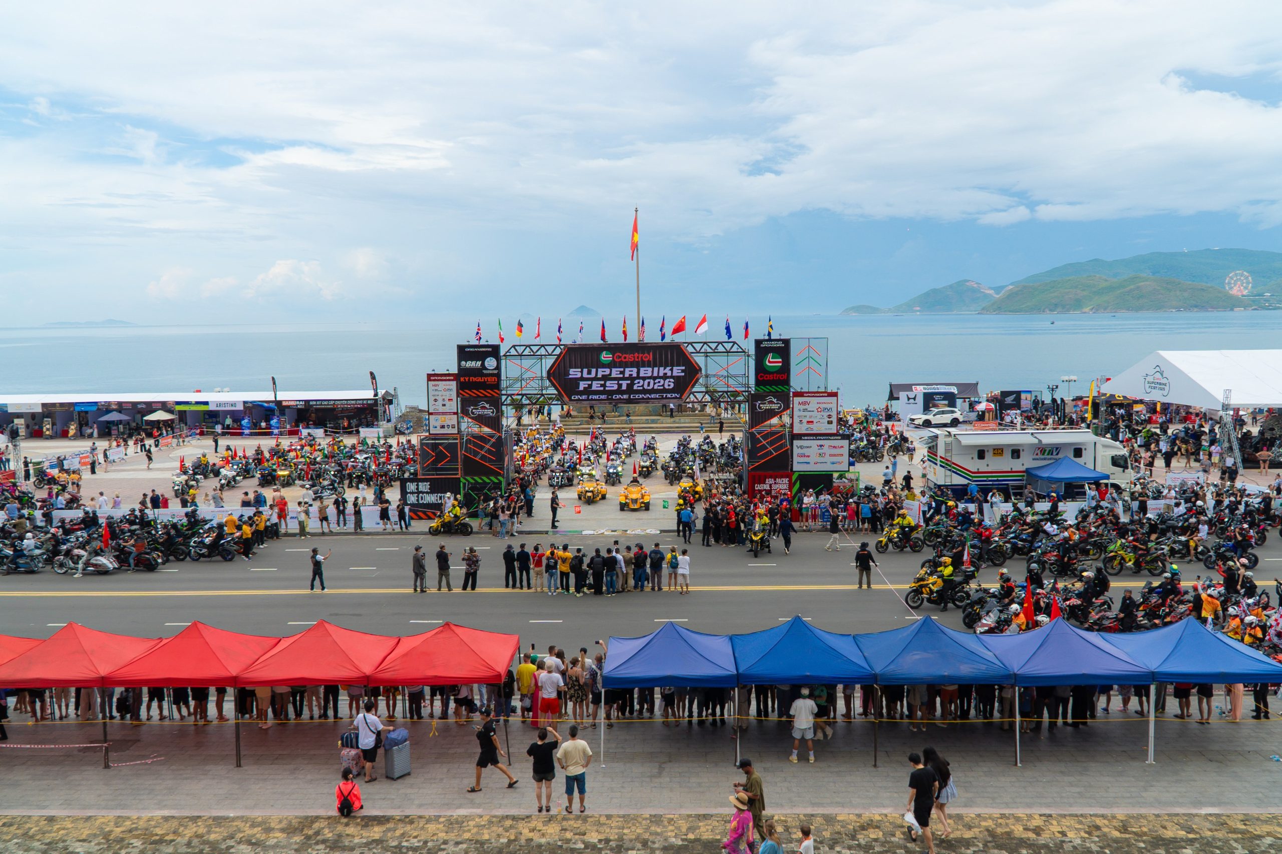 CASTROL SUPERBIKE FEST 2026 – Hơn 2.000 biker hội tụ tại Nha Trang