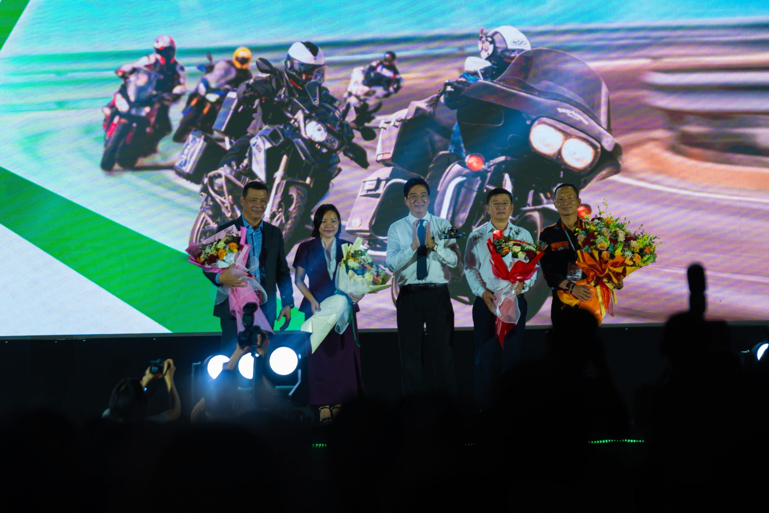Ban Tổ chức CASTROL SUPERBIKE FEST 2026 tri ân các sở, ban, ngành và đơn vị đồng hành