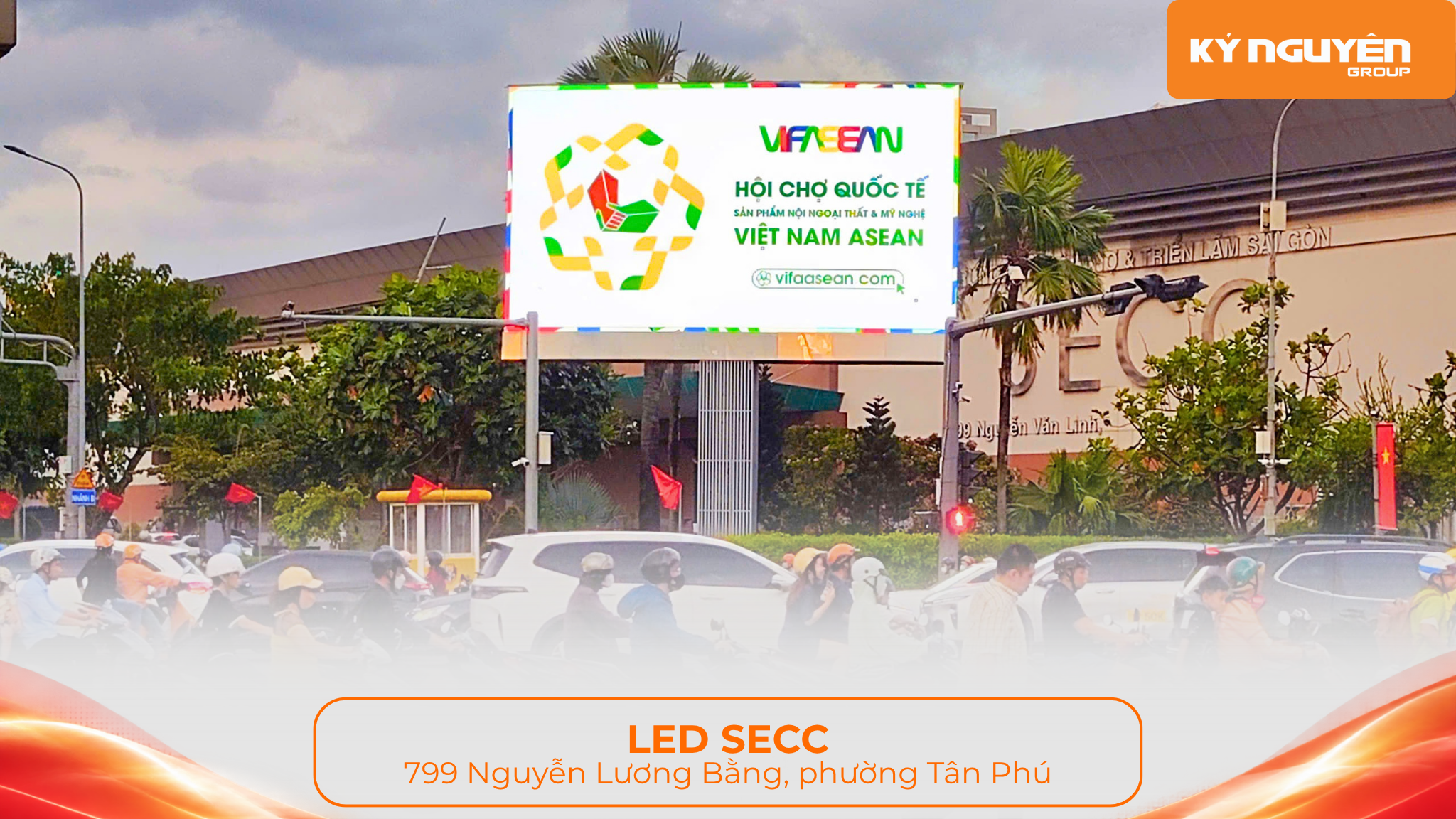 Hình ảnh VIFA ASEAN 2026 trên màn hình LED SECC tại Phú Mỹ Hưng, TP.HCM
